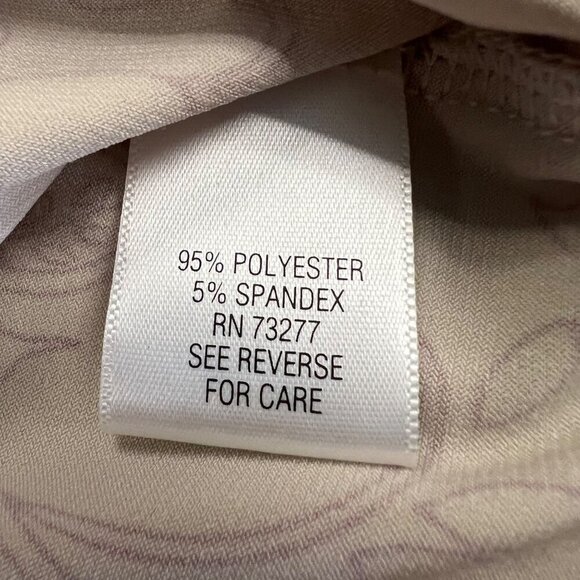 Dana Buchman Women's Floral Button Up Top Long Roll Tab Sleeve Size Medium - Picture 9 of 9